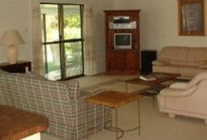 Beachfront Locations - Accommodation QLD 1