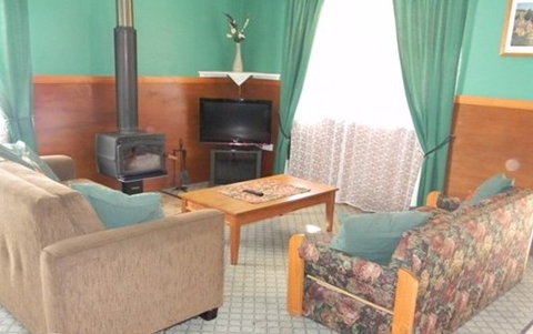 Murray Gardens Country Cottages And Motel - Accommodation QLD 1