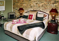 Centre Point Mid-City Motor Inn - Accommodation QLD 2