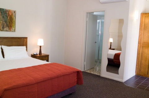Coachmans Inn Warwick - Accommodation QLD 0