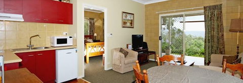 Bed And Breakfast At Wallaby Ridge - Accommodation QLD 4