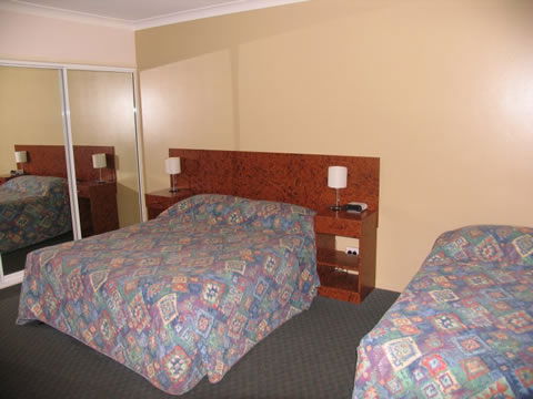 Townview Motel - Accommodation QLD 5