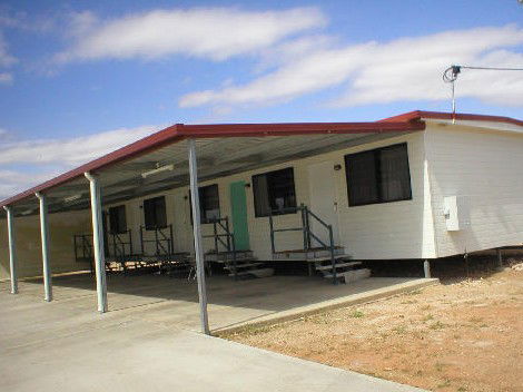 Winton Outback Motel - Accommodation QLD 4