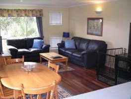 Firefly - Holiday Home - Accommodation QLD 1