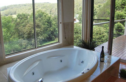 Ravensbourne Escape Kookaburra Kottage - Accommodation QLD 0