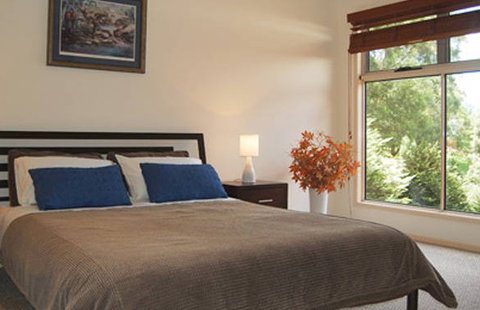 Ravensbourne Escape Kookaburra Kottage - Accommodation QLD 1