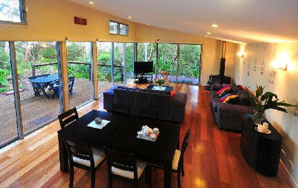 Twin Falls Retreat - Accommodation QLD 2