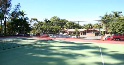 Ashmore Palms Holiday Village - Accommodation QLD 2