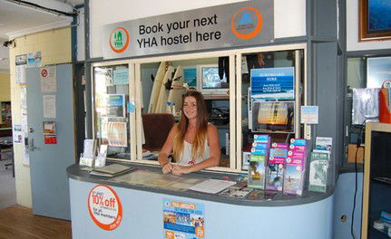 Coolangatta YHA Backpackers Hostel - Accommodation QLD 3