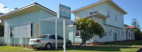 La Costa Motel - Accommodation QLD 0