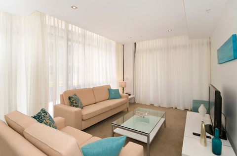 Ambience On Burleigh Beach - Accommodation QLD 14