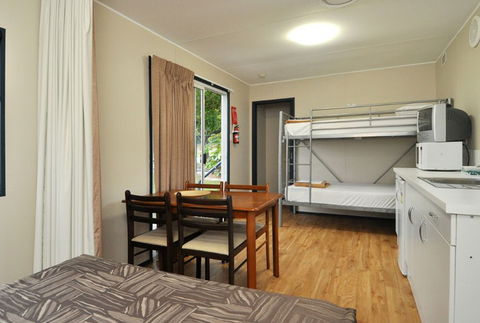 Nobby Beach Holiday Village - Accommodation QLD 2