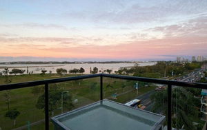 Aqualine Apartments