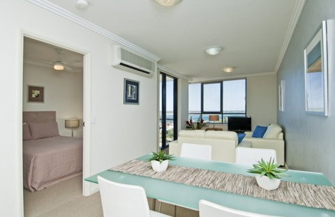 Aqualine Apartments - Accommodation QLD 5
