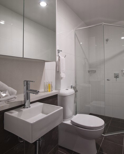 Meriton Serviced Apartments Southport - Accommodation QLD 3