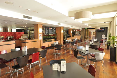 Rydges Residences - Accommodation QLD 4