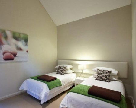 Aqua Resort - Accommodation QLD 5