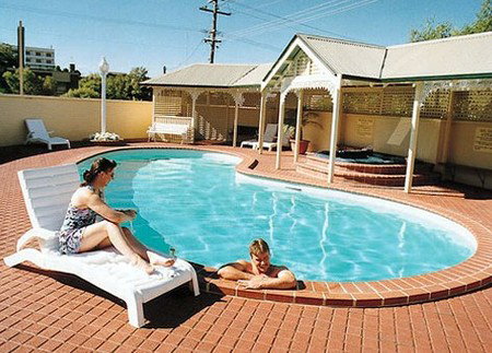 Best Western Clifton & Grittleton Lodge - Accommodation QLD 0