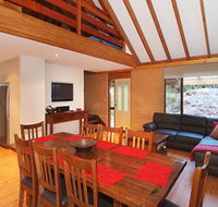 Woodstone Cottages - Accommodation QLD