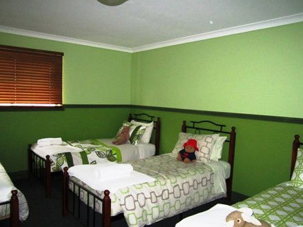 Lavendale Farmstay And Cottages - Accommodation QLD 5