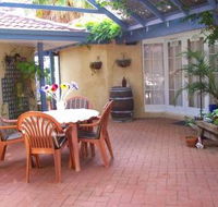 Greenways Hills Retreat - Accommodation QLD