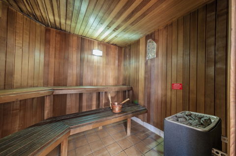 West End Central Apartments - Accommodation QLD 2