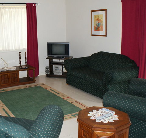 The Gold Coast Queenslander - Accommodation QLD 3