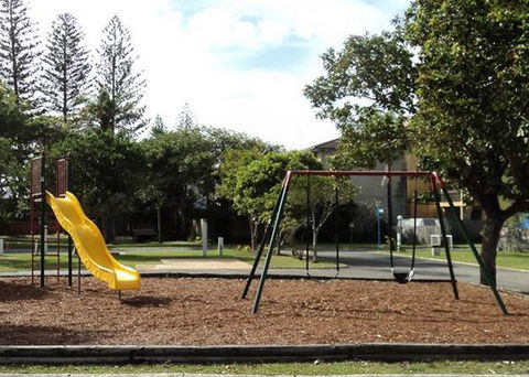 Palm Beach Mobile & Tourist Park - Accommodation QLD 3