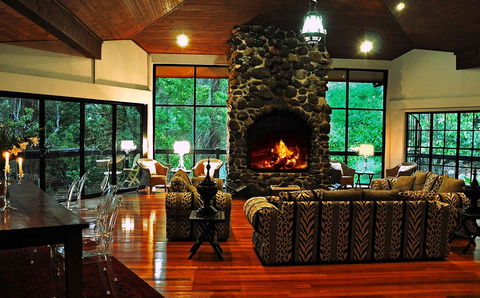 The Escarpment - Accommodation QLD 4