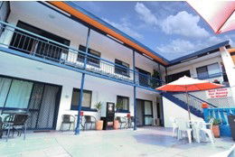 Miami Shore Motel - Accommodation QLD 1