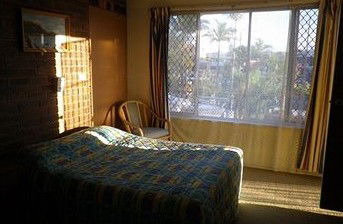 White Lanterns Motel - Accommodation QLD 1
