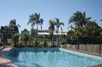 White Lanterns Motel - Accommodation QLD 2