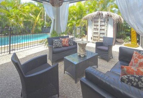 Avon Lodge Bribie Island - Accommodation QLD 4