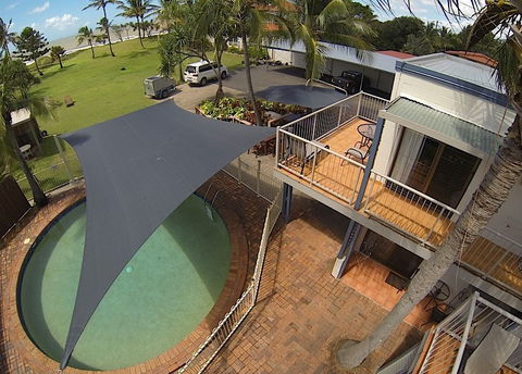 Driftwood Motel & Holiday Units - Accommodation QLD 5
