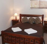 Beachside Holiday Units - Accommodation QLD
