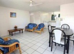 Bayside Holiday Apartments - Accommodation QLD 2