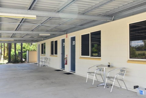 Billabong Motor Inn - Accommodation QLD 4