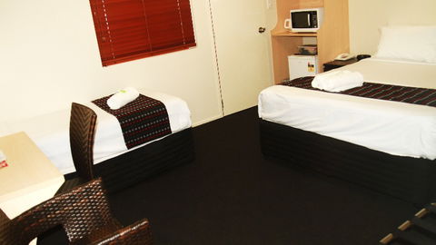 Citywalk Motor Inn - Accommodation QLD 5