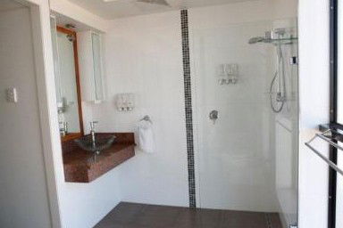 Ayr Travellers Motel - Accommodation QLD 2