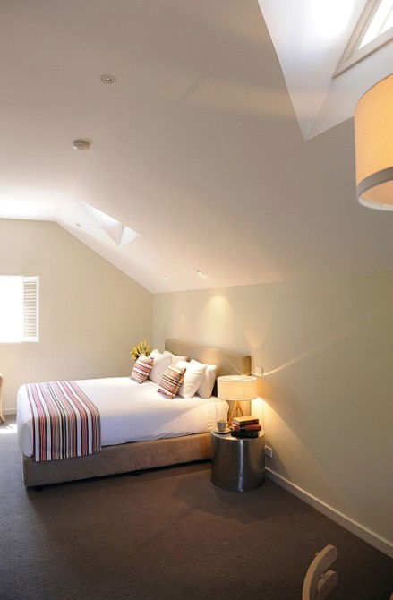 The Haus Studio Apartments - Accommodation QLD 3