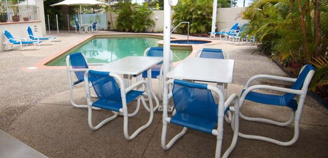 Aruba Beach Resort - Accommodation QLD 6