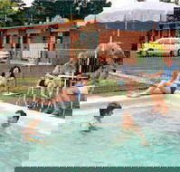 The Ambassador Motor Inn - Accommodation QLD