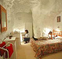 Pjs Underground - Accommodation QLD