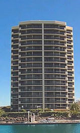 Trafalgar Towers - Accommodation QLD 0