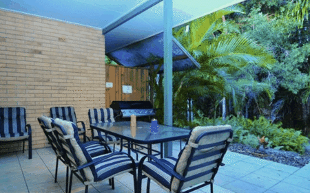 Agnes Palms Beachside Apartments - Accommodation QLD 2