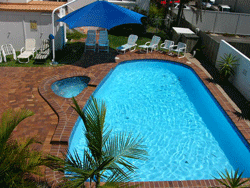 Burleigh Point Apartments - Accommodation QLD 3