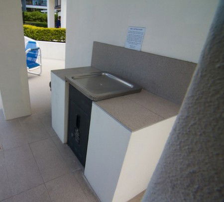 Island Beach Resort - Accommodation QLD 5