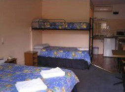 Blue Marlin Resort And Motor Inn - Accommodation QLD 2