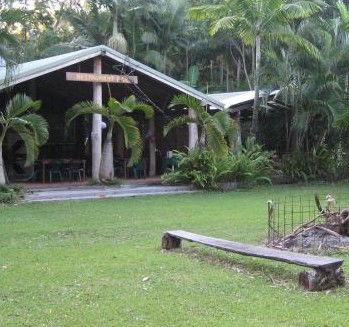 Haleys Cabin & Camping - Accommodation QLD 3