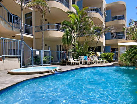 Coolum Baywatch Resort - Accommodation QLD 5
